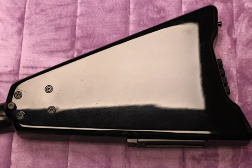 HeadlessUSA Steinberger XP2 N3870