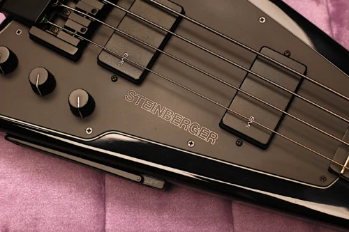 HeadlessUSA Steinberger XP2 N3870